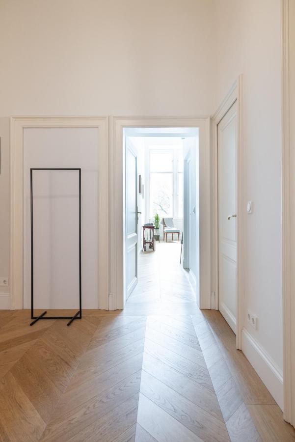 Stunning Apartment In City Center Vienna Exterior photo